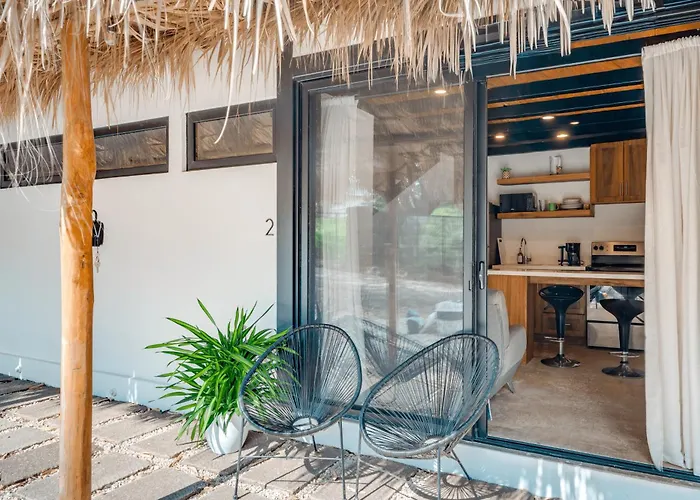 5 Lofts En La Paraiso