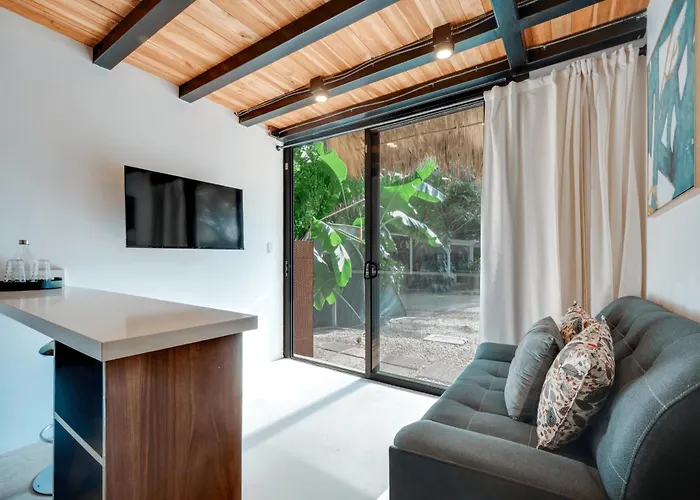 5 Lofts En La Paraiso * Playa Grande